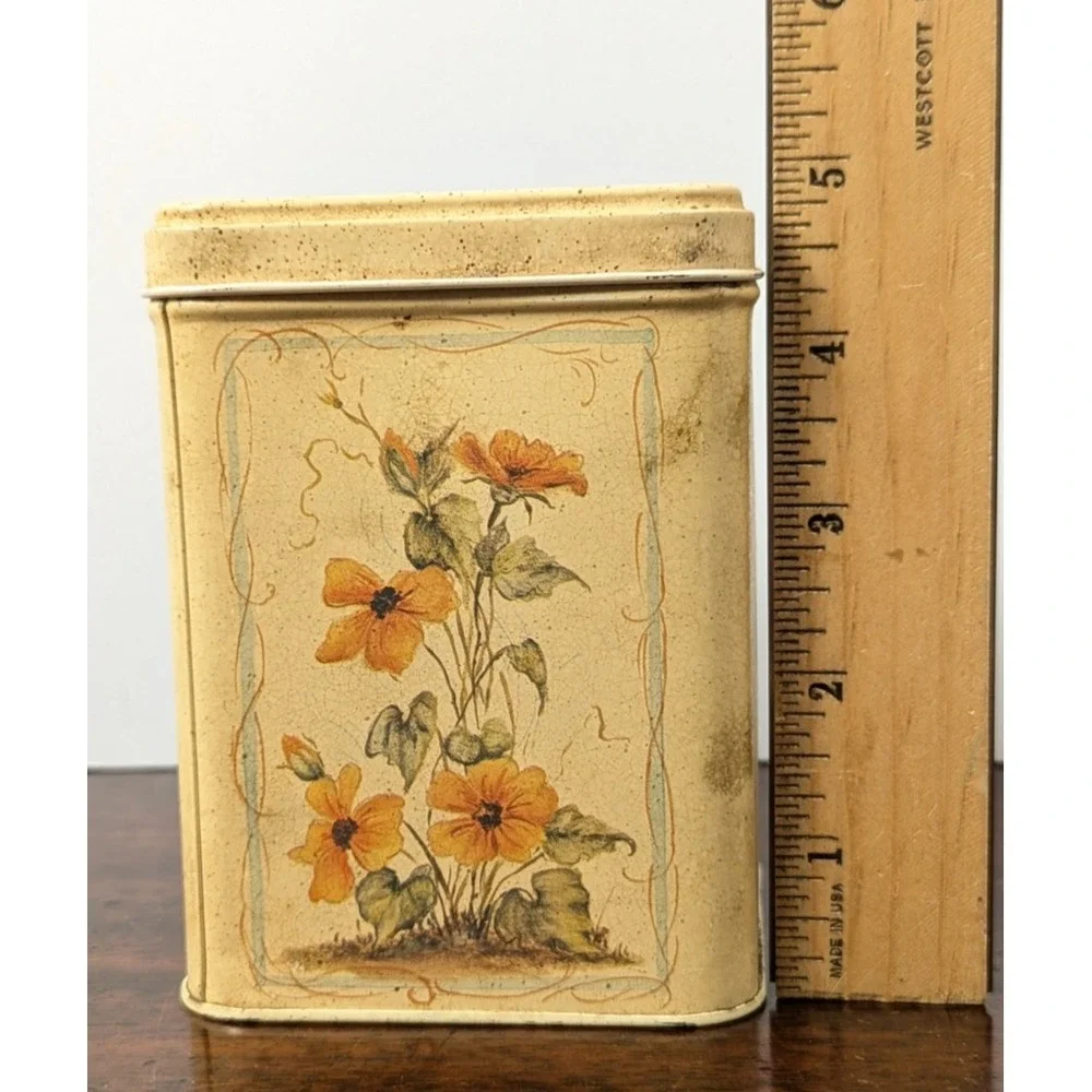 Vintage Century Resources Floral Metal Kitchen Canister Tin w/ Lid 1980s Cream